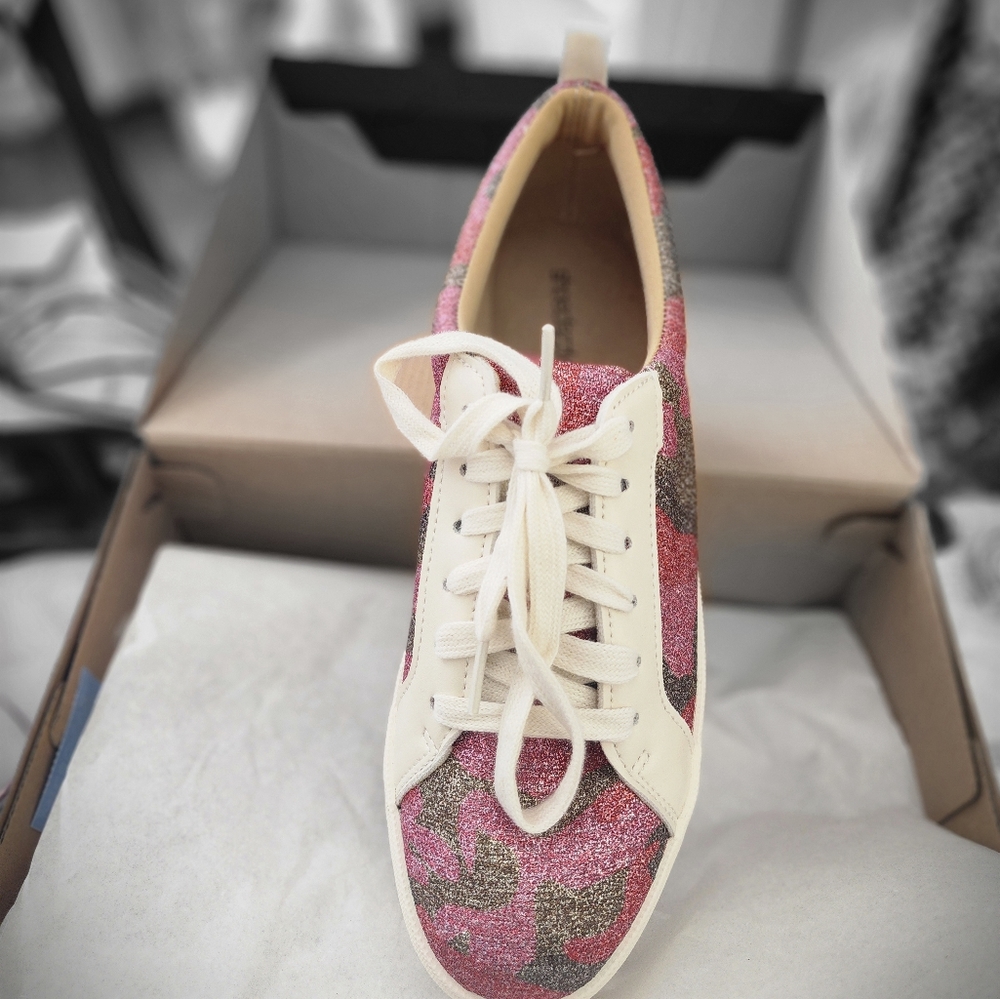 Platform Sneaker - Picture 3 of 3